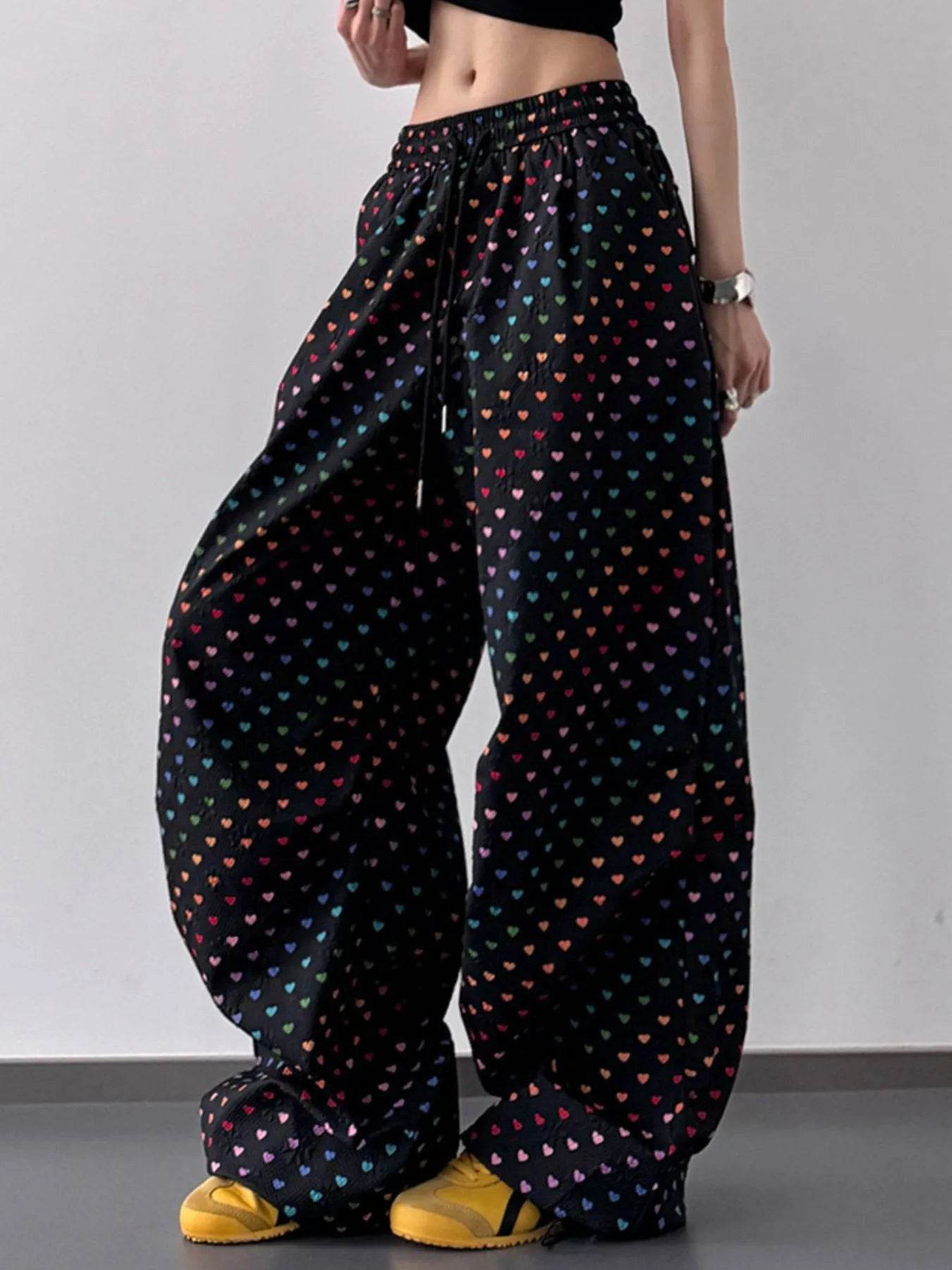 Heart Print Drawstring Wide Leg Pants Black Trendsi ca11975e-d9d0-4188-a8ec-92c771b5eb2d-Max-Origin
