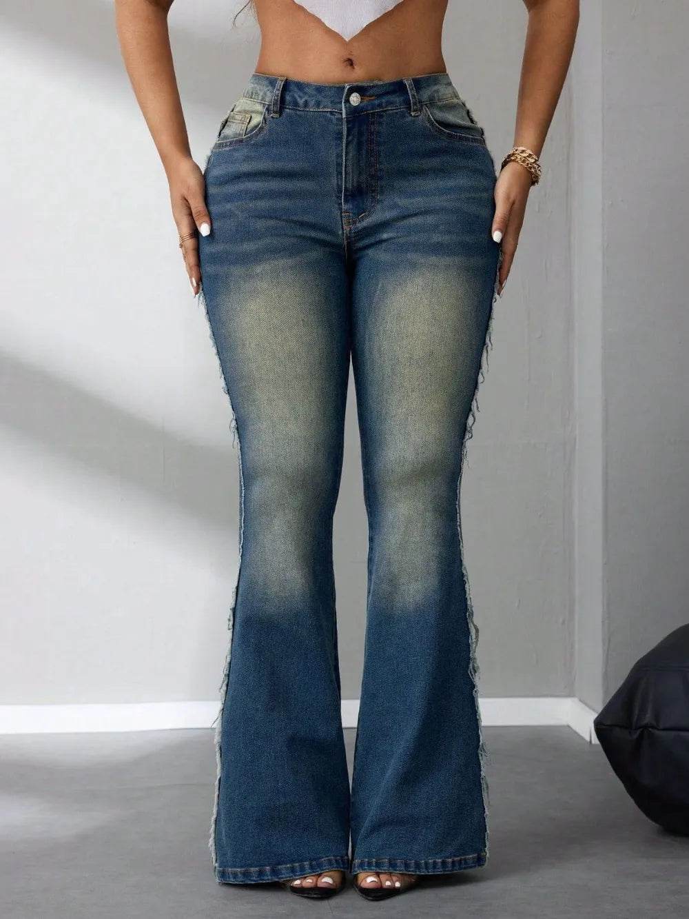 Side Raw Hem Flare Jeans Medium Trendsi cbafa681-cf41-471c-b600-1b97fddc4dec-Max