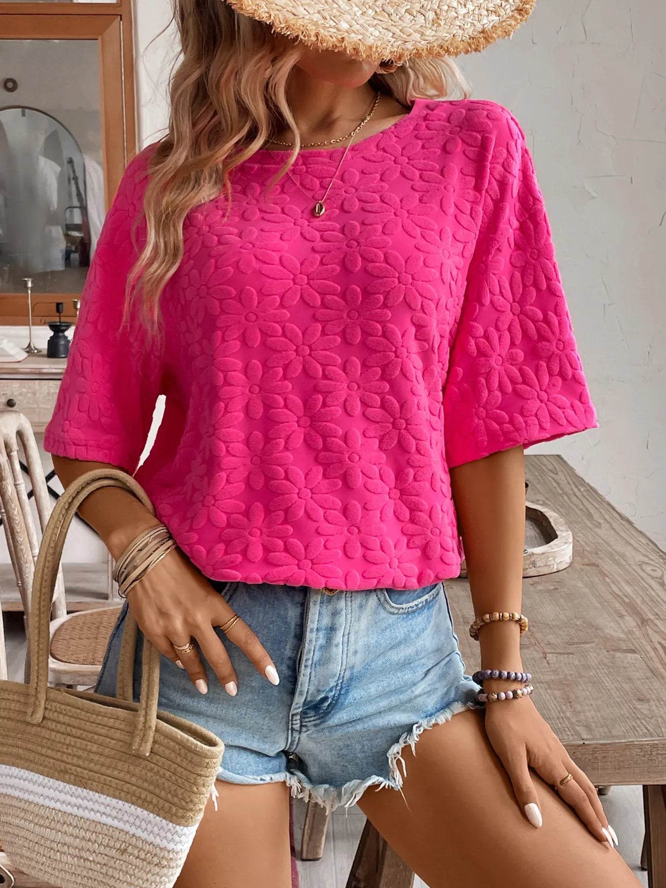 Textured Round Neck Oversized T-Shirt Trendsi cbb740de2de14bdfb21b4ea8c90d25fe-Max-Origin