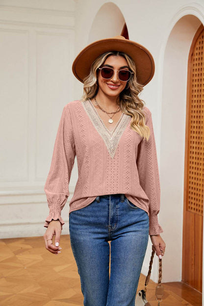 Contrast Flounce Sleeve Blouse Trendsi cbe84bd98dcd48c38db1cda768fe56f2-Max