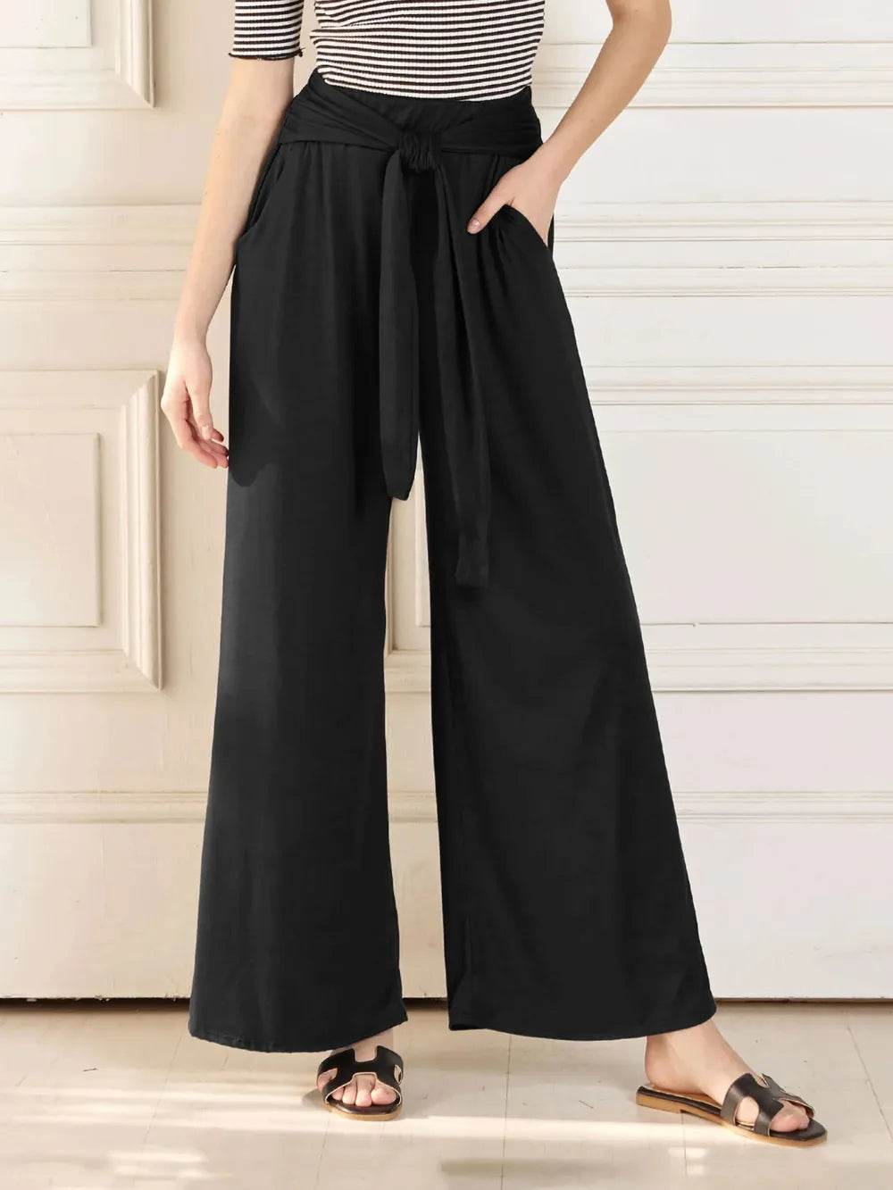 Tied Wide Leg Pants with Pockets Black Trendsi cf48e627-3b8c-44be-ba1f-b69fa0613ca1-Max
