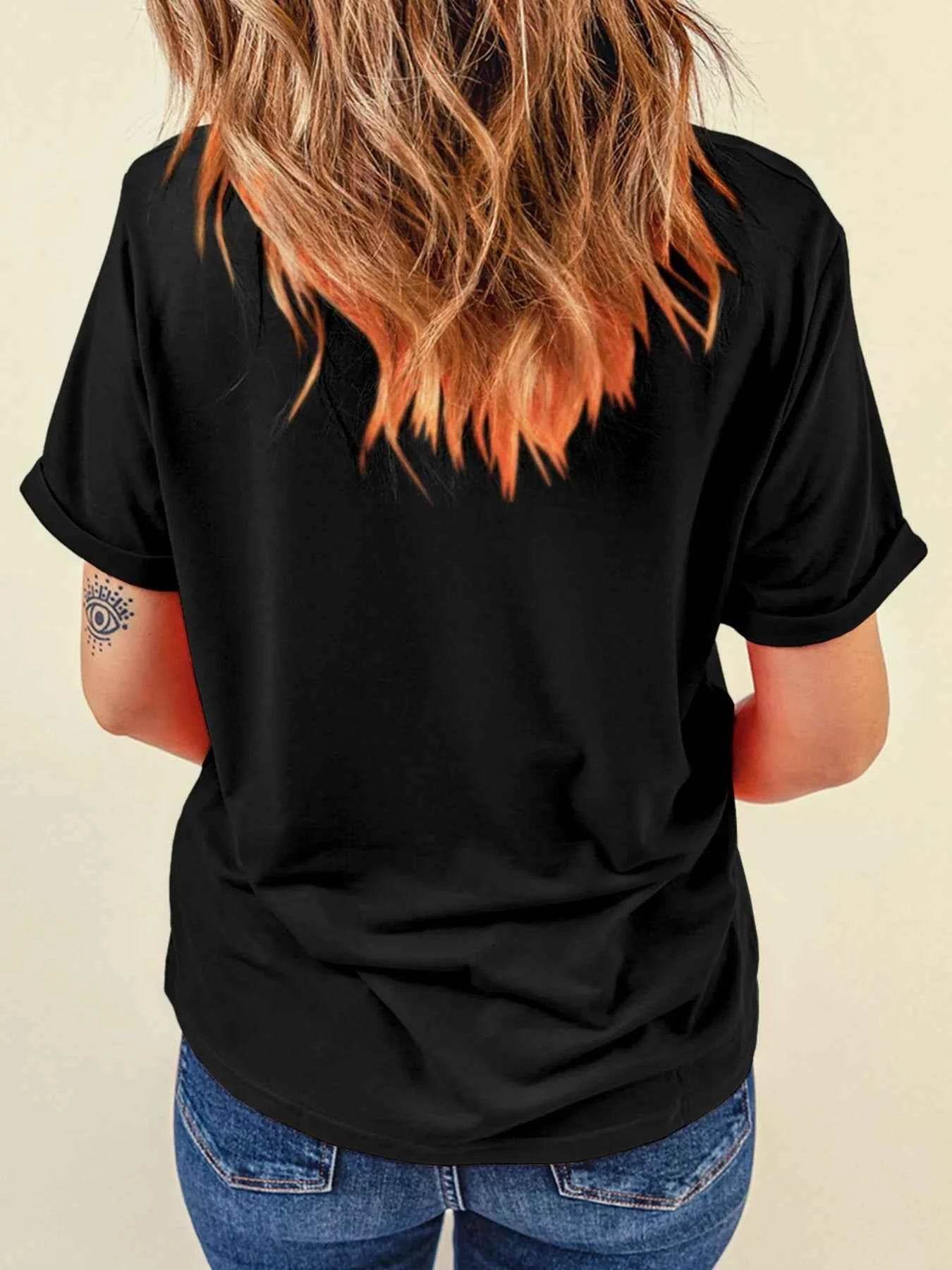 Halloween Ghost Bow Graphic Short Sleeve T-Shirt Trendsi cf70434b84044f549272b6bf1f3079a8-Max-Origin