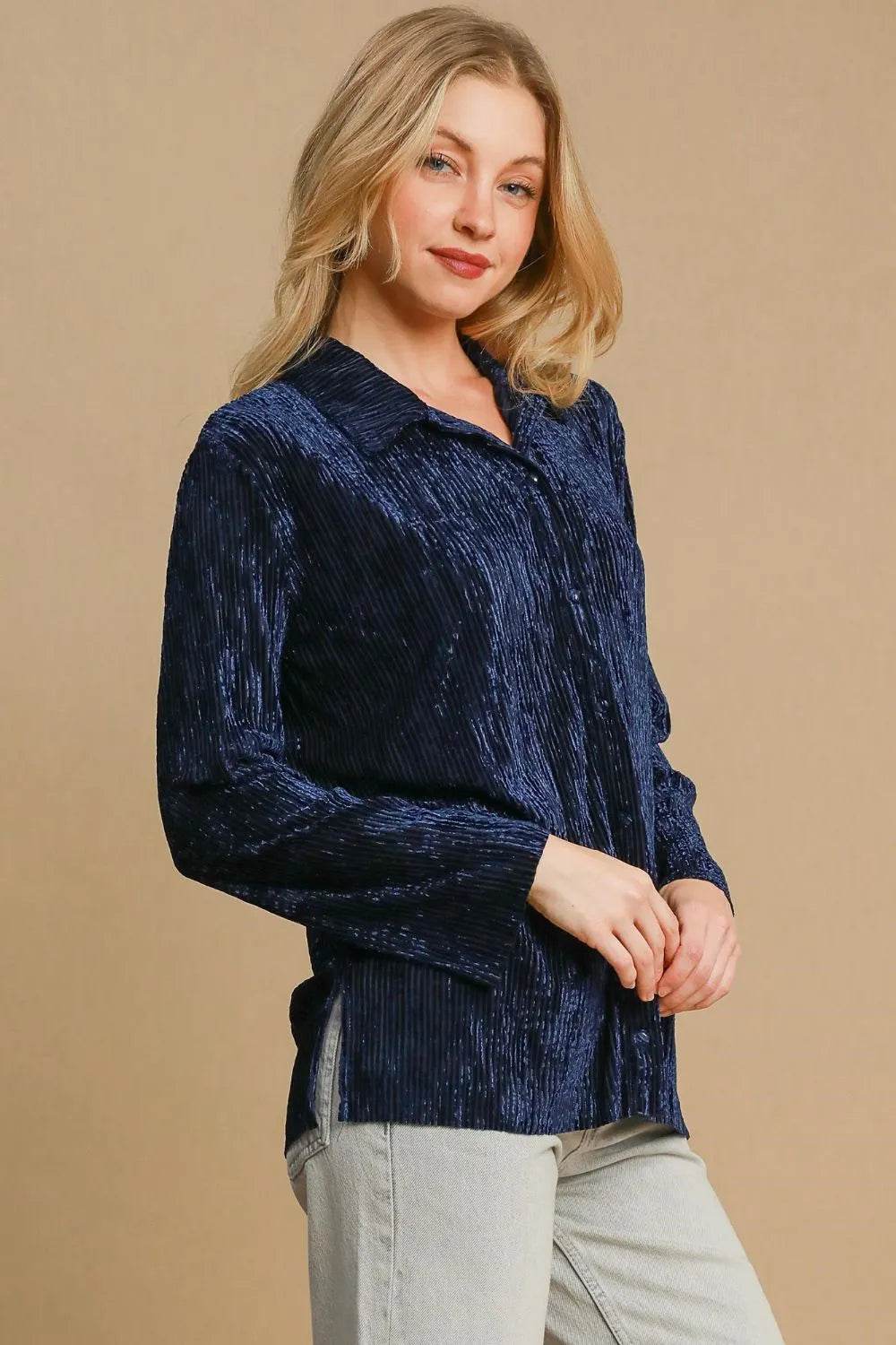 Umgee Side Slit Texture Button Up Shirt Trendsi d0053e41-5b88-4bb7-af1e-a0efc46175b2-Max