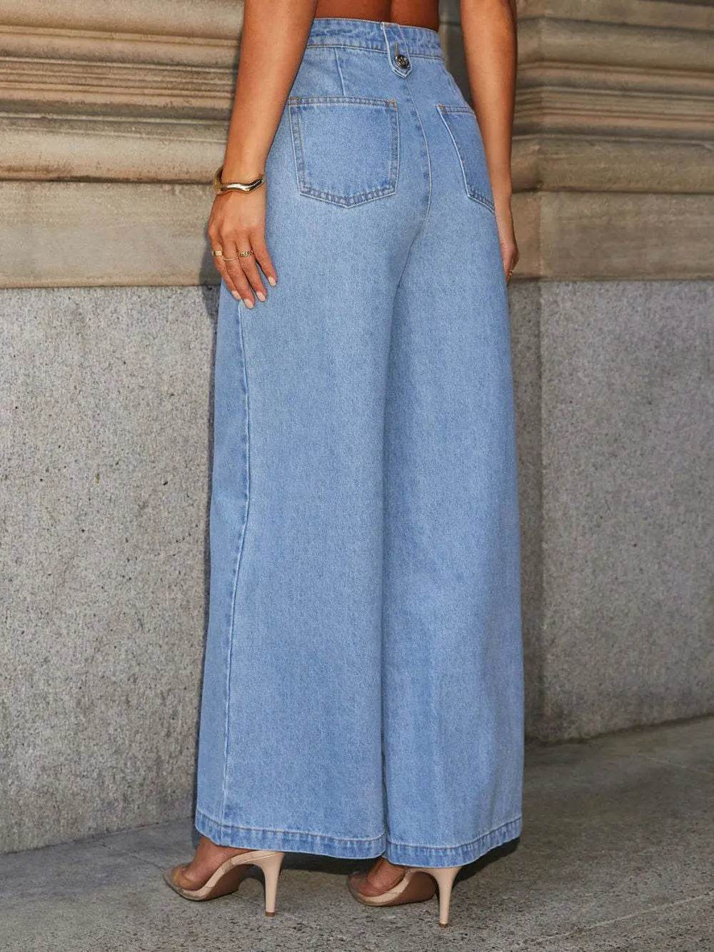 Button Decor High Rise Wide Leg Jeans Trendsi d09c9430-37d8-4ba2-bc4f-961e563ff6e5-Max