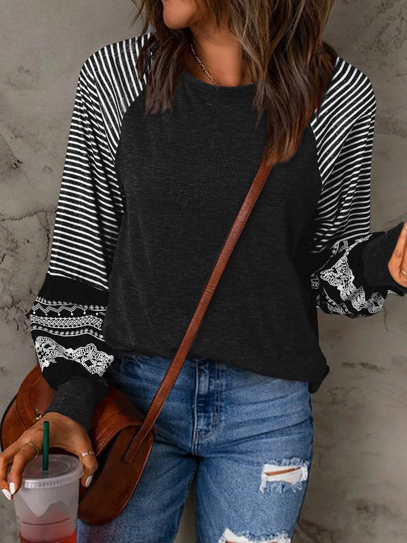 Contrast Print Striped Raglan Long Sleeve Loose Top Black Trendsi d1147a077ce6465ba239d8bc60ba2962-Max-Origin