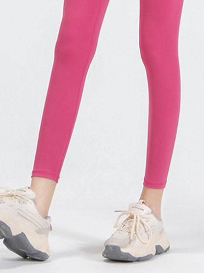 Wide Waistband Sports Leggings Trendsi d2a24821f4104be0a90a08f2d6e53e2a-Max