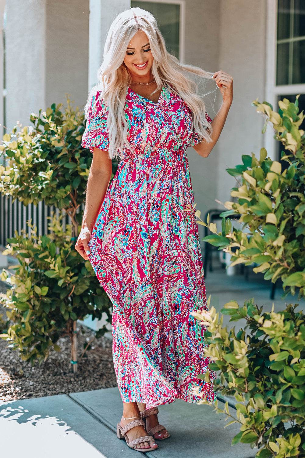 Multicolored V-Neck Maxi Dress Trendsi d2c351adc5d7439baecb9ed1a93c9637-Max_29392da4-e121-4cdc-aaa5-859ee181d07f