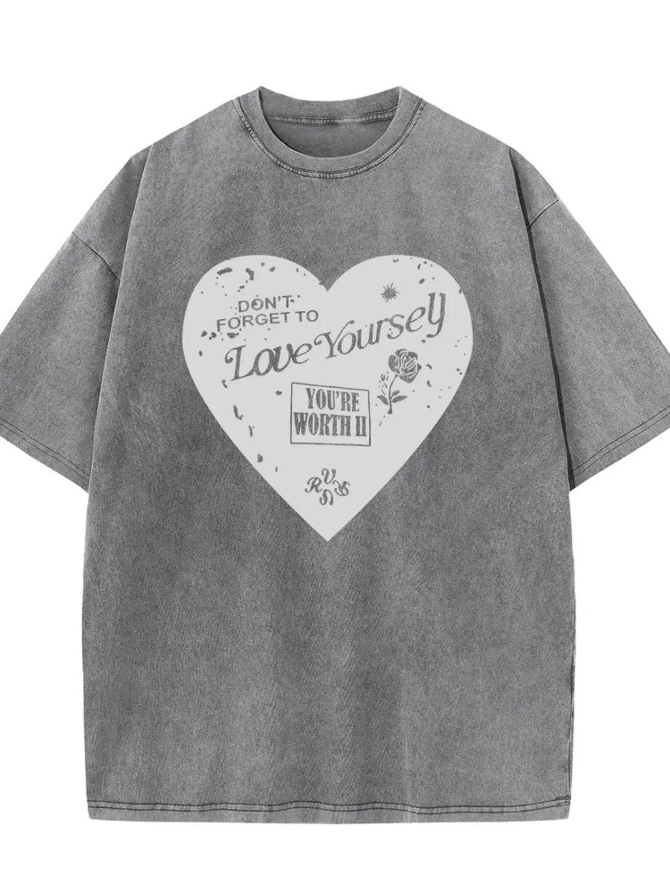 Heart Round Neck Short Sleeve T-Shirt Grey Trendsi d40443e5-d309-4de2-b1e5-d317ec0d4733-Max-Origin