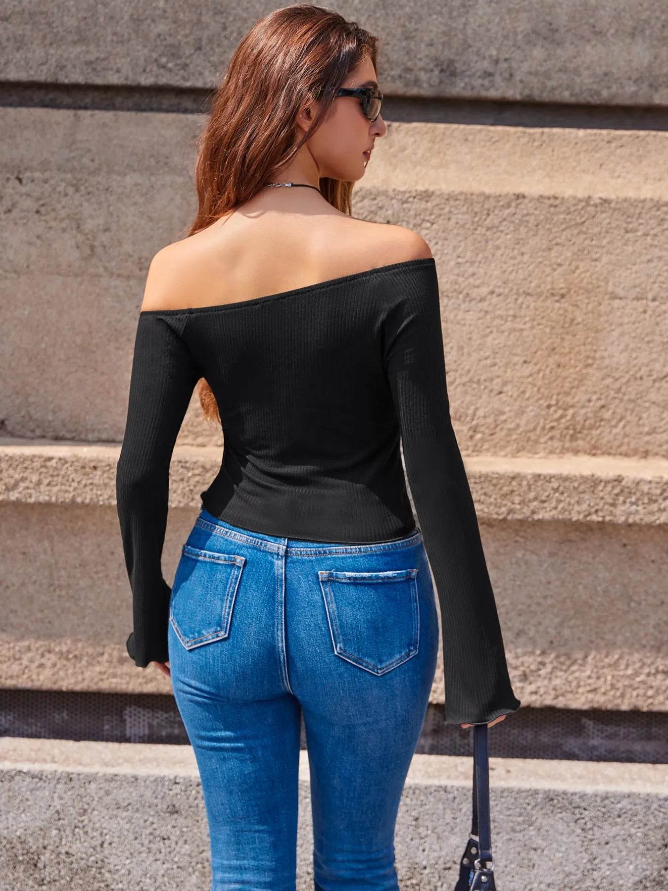 Boat Neck Long Sleeve Crop T-Shirt Trendsi d6dd9191-19fb-4a94-bf6a-eacc1586c554-Max-Origin
