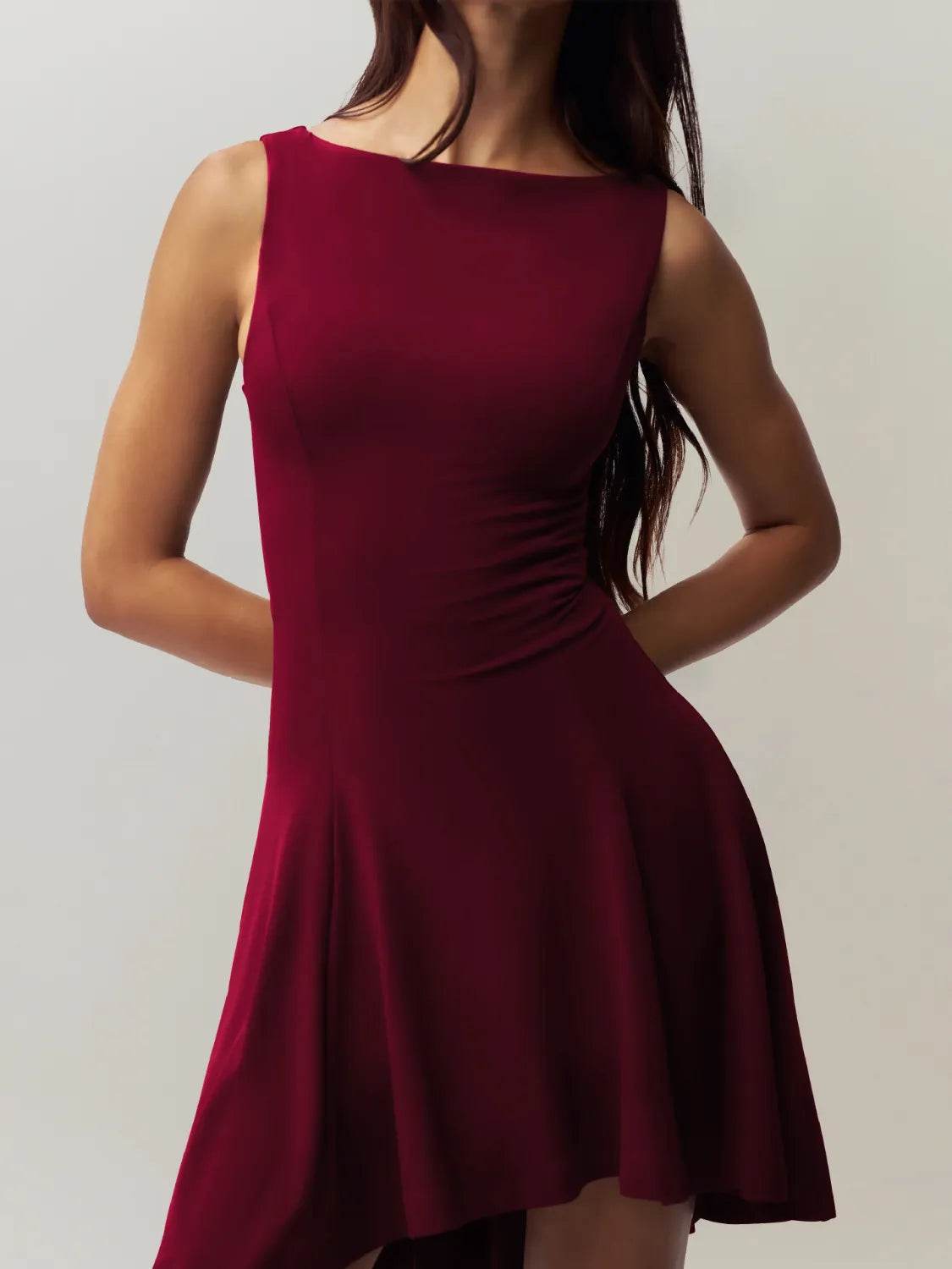 High-Low Round Neck Sleeveless Dress Trendsi d7b9159a-06e6-4696-96fd-085bad323d86-Max-Origin