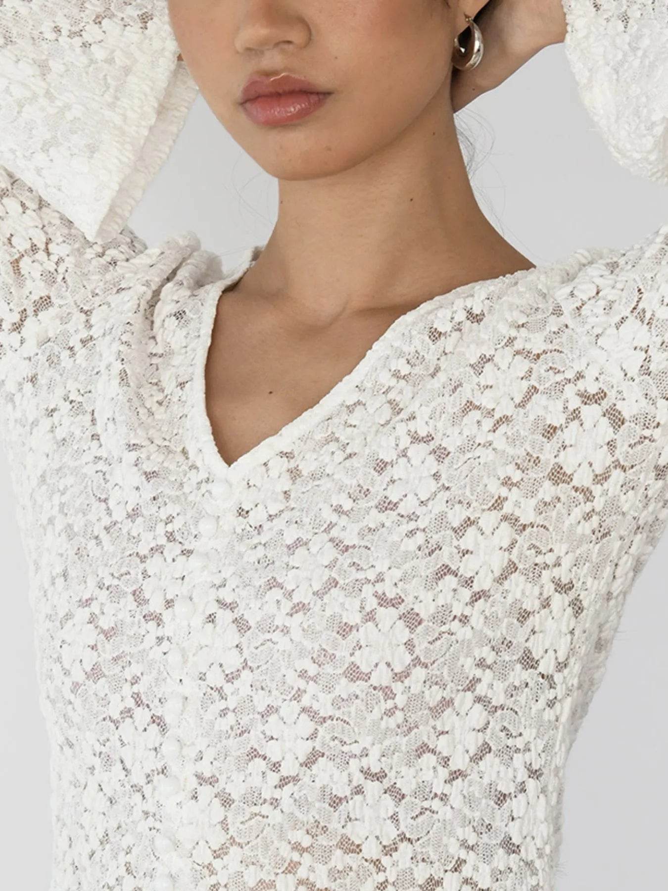 Lace V-Neck Flare Sleeve T-Shirt Trendsi d8318128-fdb4-472f-a78d-b96c255d4b67-Max-Origin