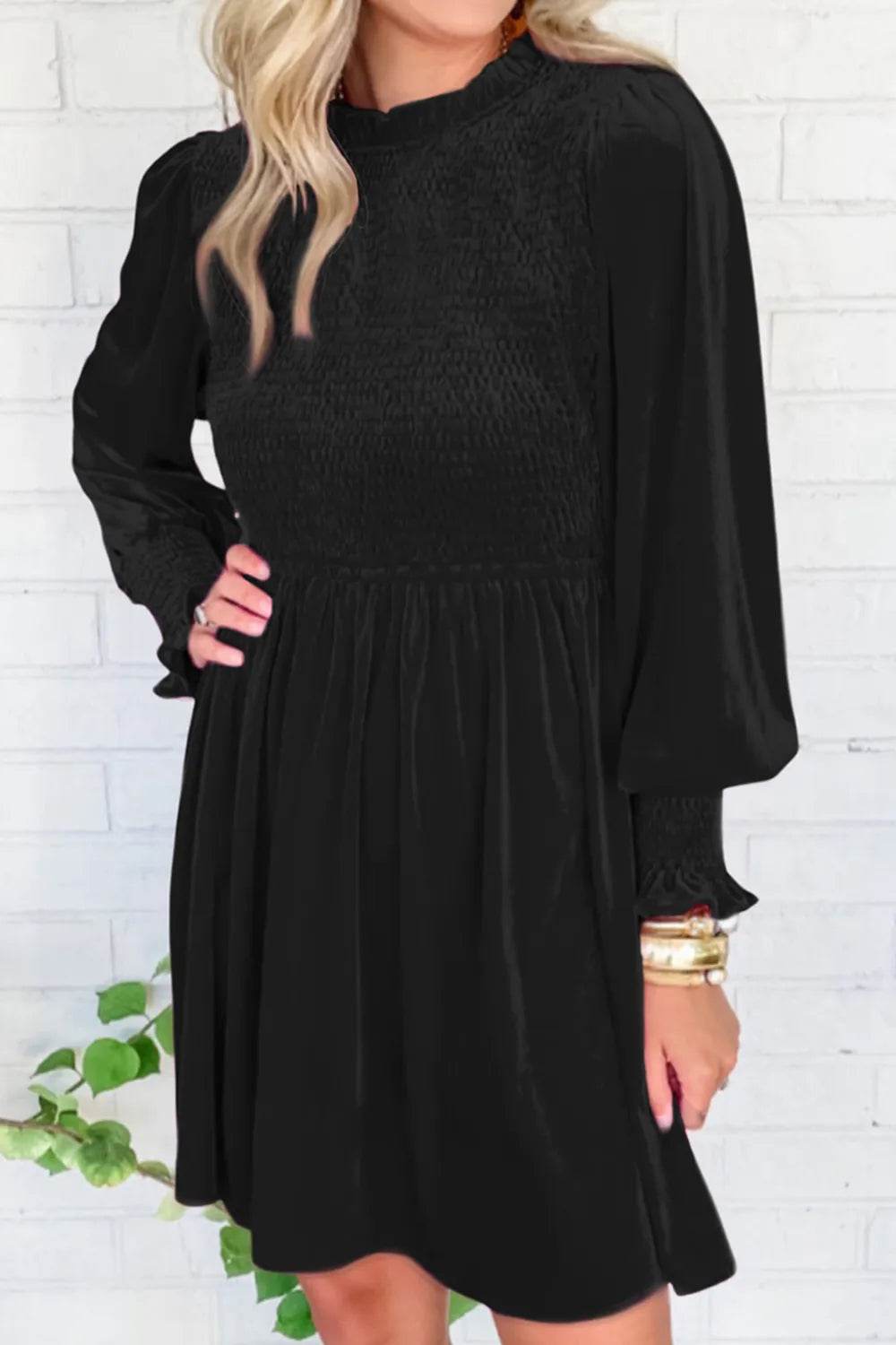 Smocked Round Neck Long Sleeve Dress Black Trendsi d85723759379497284b6c31a783d0de2-Max