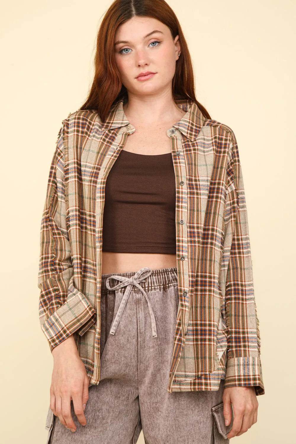 VERY J Contrast Plaid Raw Detail Shirt Taupe Trendsi da0bdda0-f3b4-4874-be47-e873cfc1bc25-Max