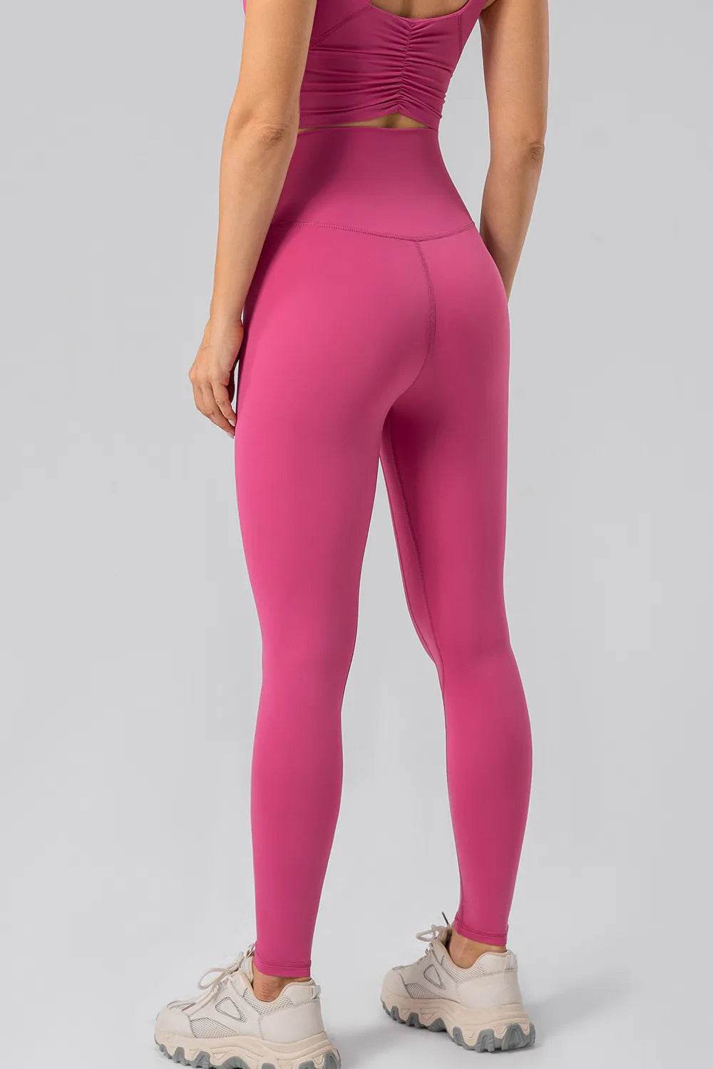 High Waist Wide Waistband Active Leggings Trendsi da630e95-0e7d-4e5f-9f69-624963390e07-Max