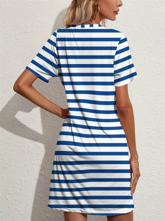 Contrast Striped Round Neck Short Sleeve Dress Trendsi dadbd9d5-6a94-4115-85fd-e3578b905537-Max-Origin