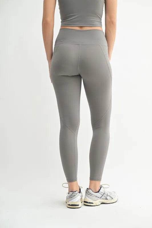 MONO B Venice Cloud Light Sculpt High-Waisted Leggings Trendsi db3156b0363a4620878d75692ae59cbe-Max-Origin