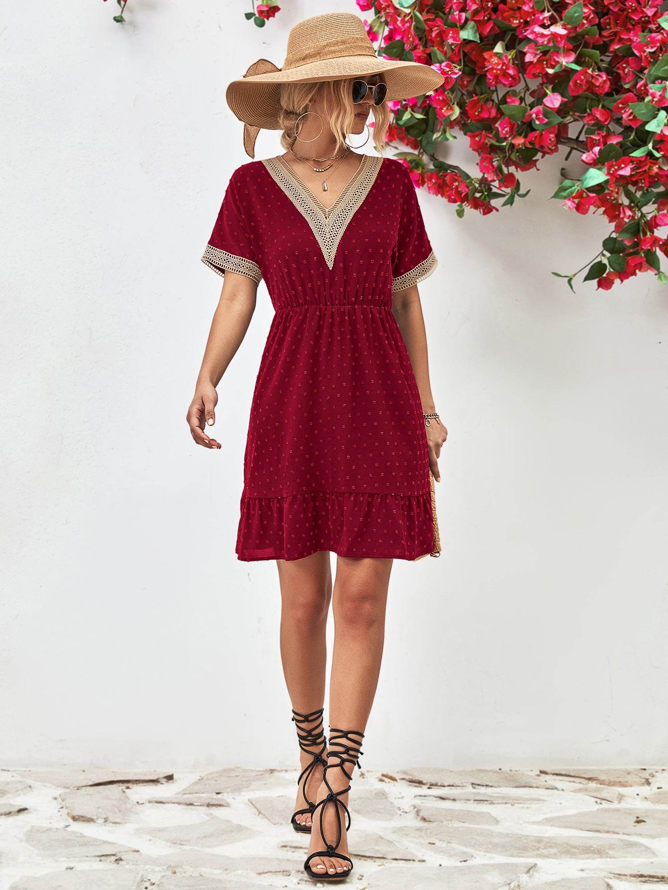 Contrast V-Neck Short Sleeve Mini Dress Trendsi dc4e852787584514958008747a3535a4-Max