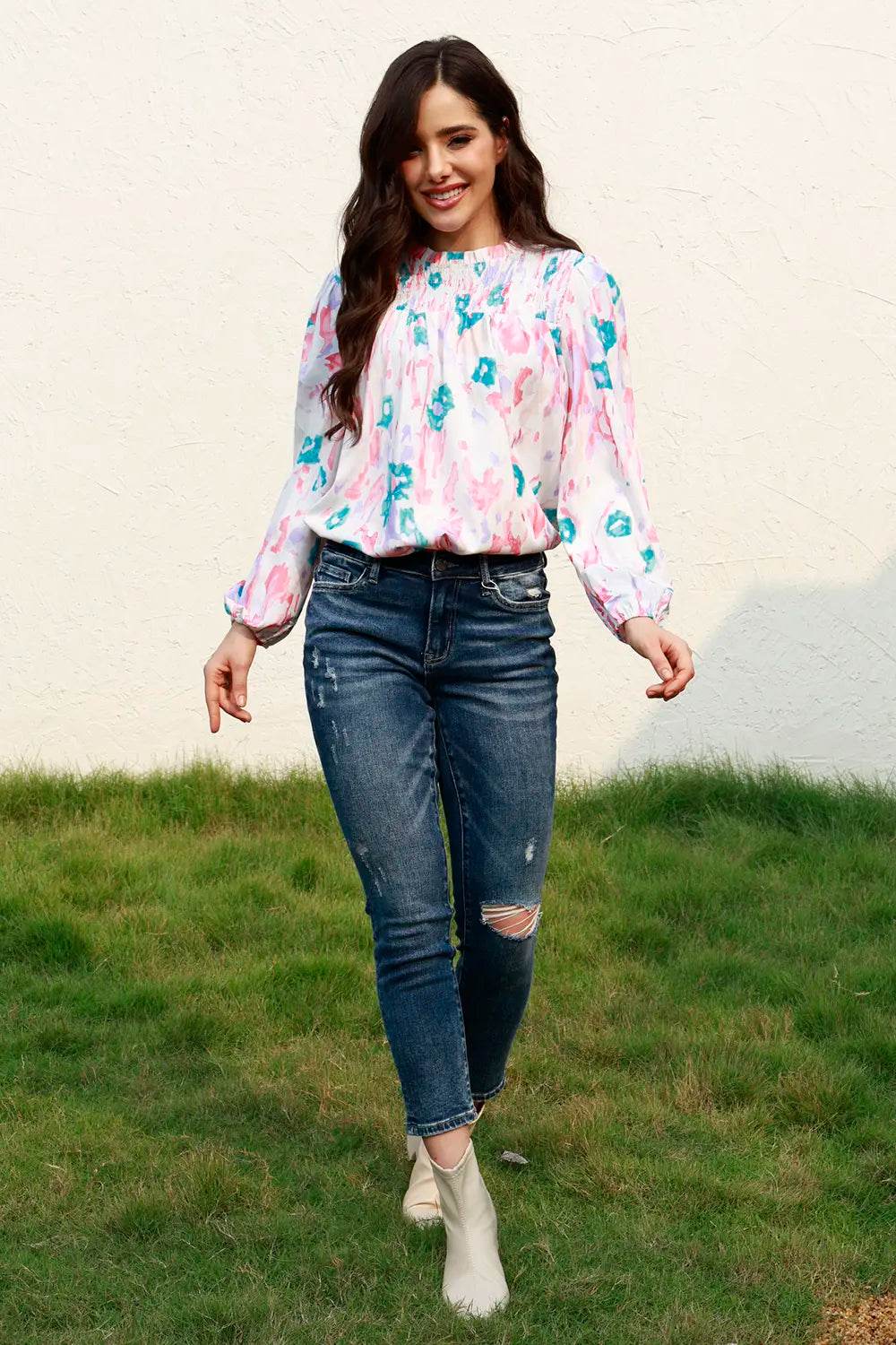 Floral Smocked Balloon Sleeve Round Neck Blouse Trendsi dc66187bed58439fa961135b4c1c0e1a-Max