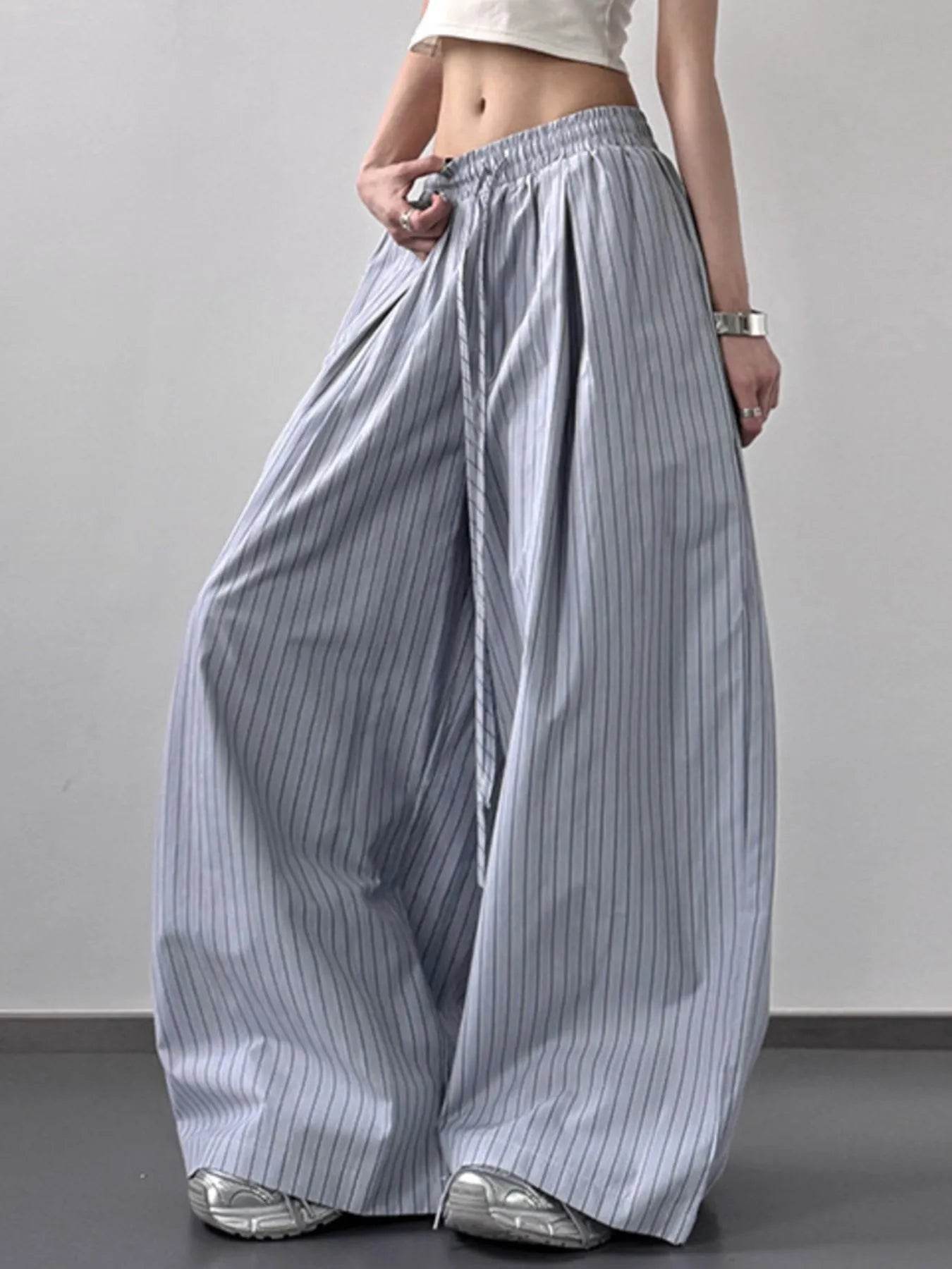 Striped Wide Leg Pants with Drawstring Waist Trendsi dd4509d2-dab4-40b4-b8d7-671217a5a73e-Max-Origin