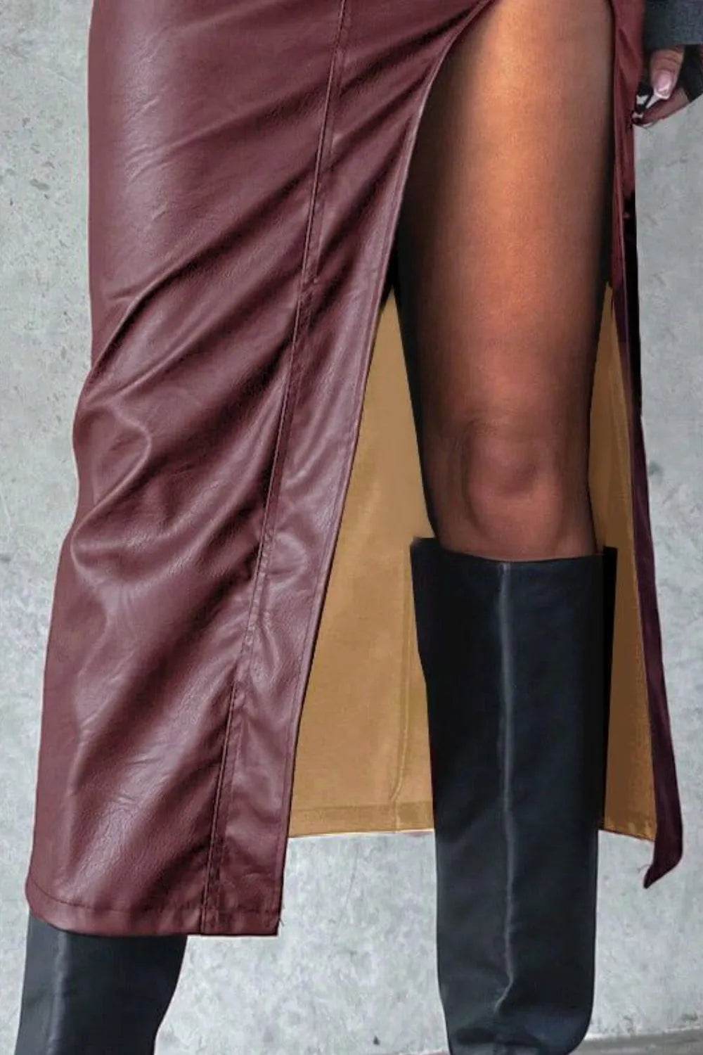 Slit Midi Skirt with Pockets Trendsi dd95c07f-10c7-45e2-8a74-fad105f706fc-Max