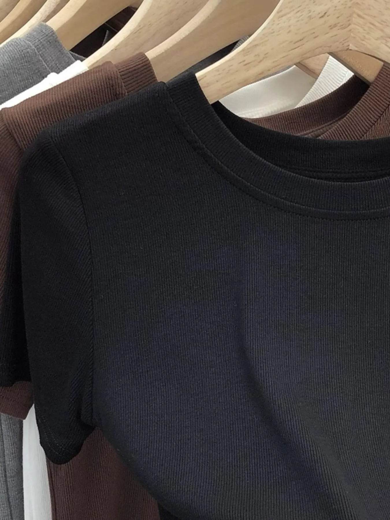 Crew Neck Short Sleeve T-Shirt Trendsi de20d8f1-ea81-4643-8f71-818093691f63-Max-Origin