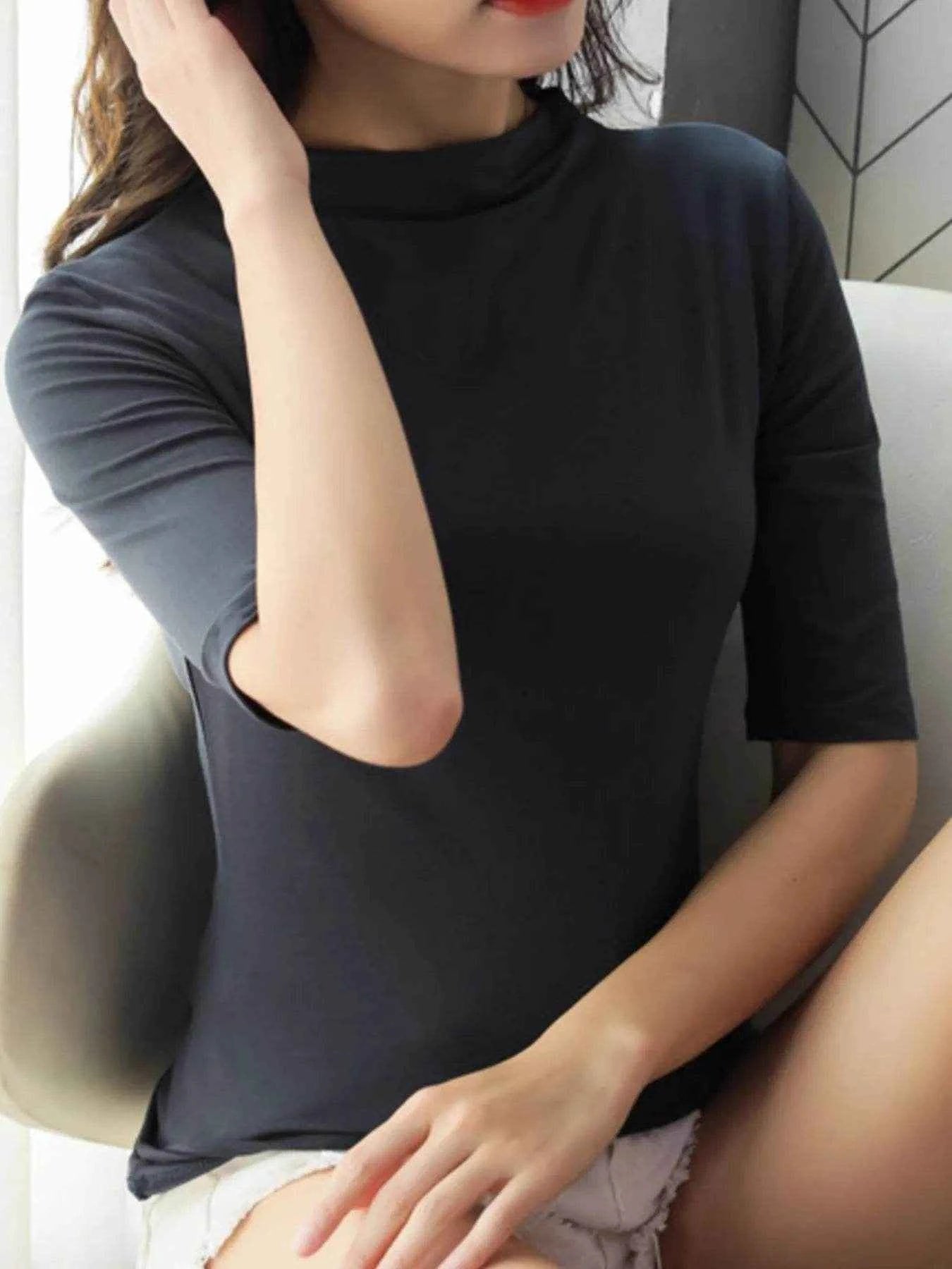 Solid Color Short Sleeve T-Shirt Trendsi df9a68d0-b1e6-49d6-8cb9-ac62e01f1947-Max-Origin
