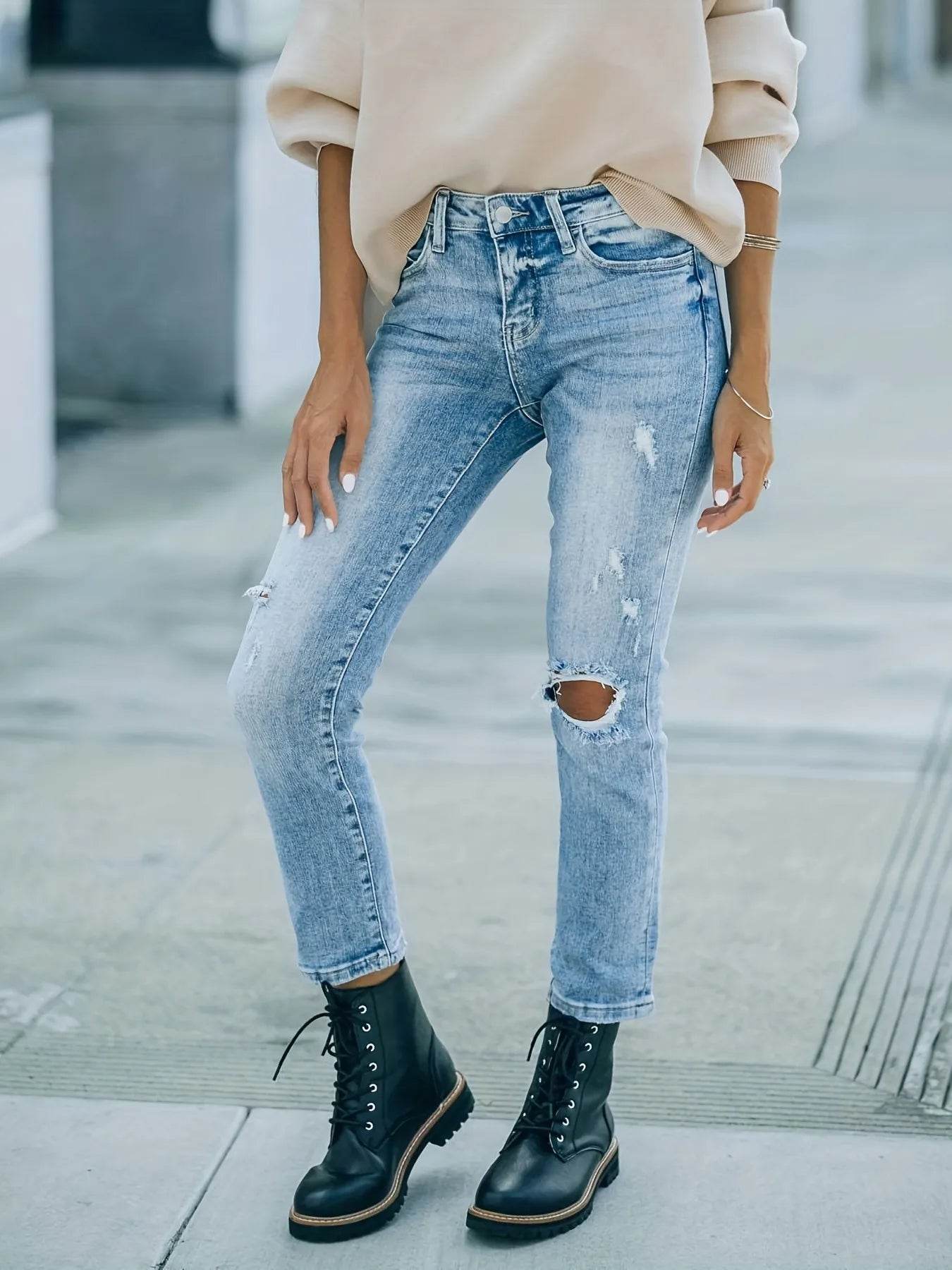Distressed High Waist Jeans Trendsi dfed5bdef87542a7ac614fd58a582816-Max-Origin