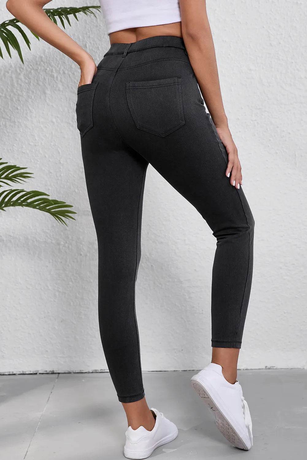 High Waist Jeans with Pockets Trendsi e01982a7-74ee-49bf-9a3c-f4425856ce9a-Max