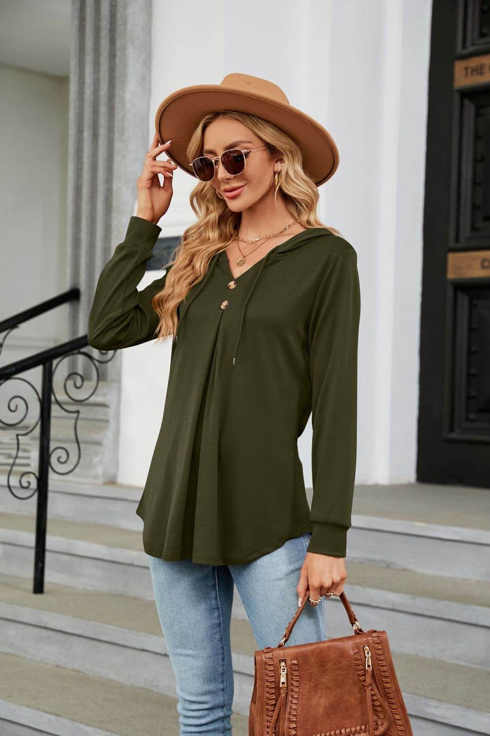 Long Sleeve Hooded Blouse Trendsi e04532d7512c4586bf7773a8848f1ba1-Max