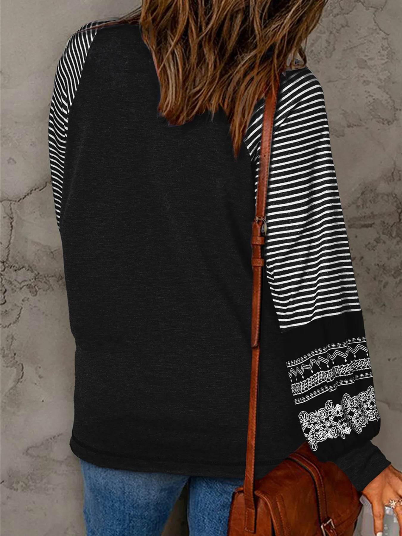 Contrast Print Striped Raglan Long Sleeve Loose Top Trendsi e0e2ff73c14b45f28d812fa8d61200eb-Max-Origin