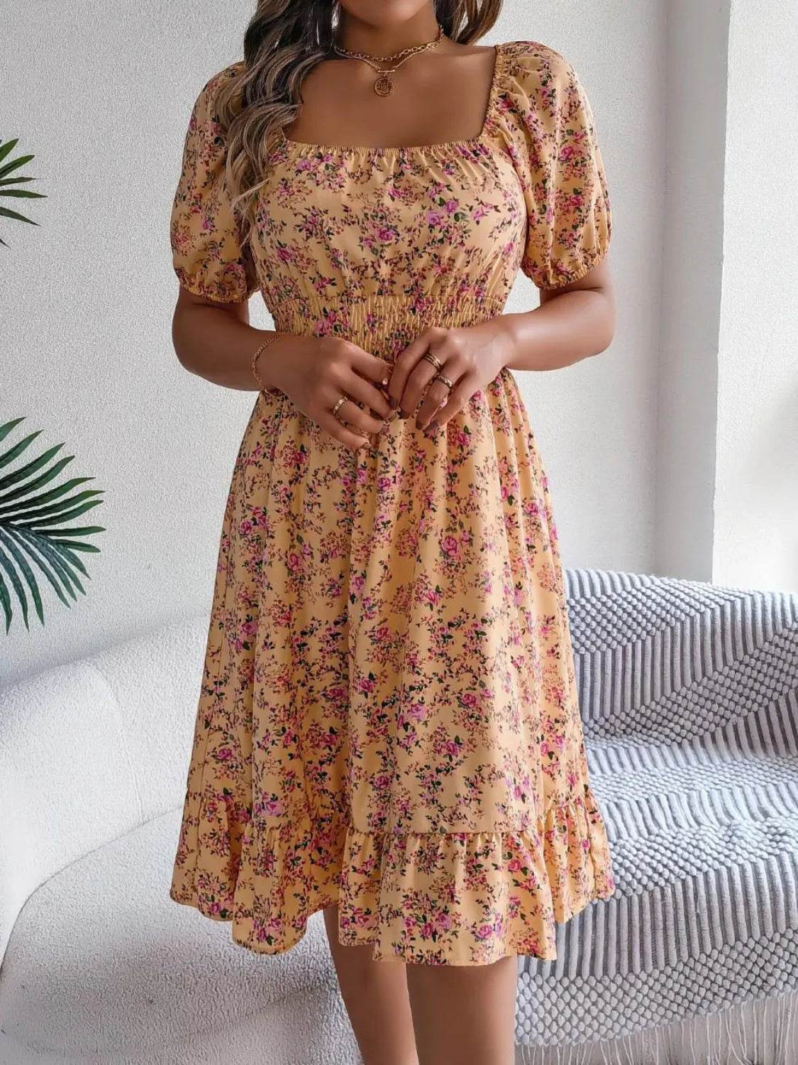 Ruffled Hem Floral Puff Sleeve Dress Trendsi e1b5b962-2d4c-4e10-8cbc-7b79aa762bf8-Max-Origin