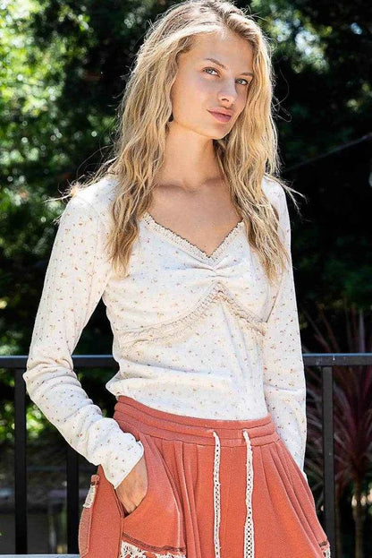 POL Floral V-Neck Long Sleeve T-Shirt Trendsi e309f937-d02c-44f2-a392-ab8ed329832b-Max-Origin