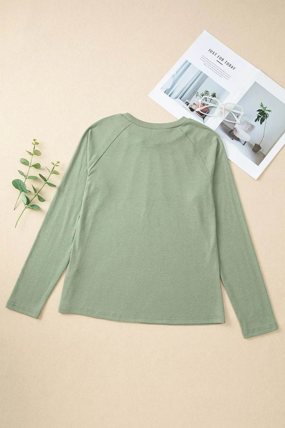 Texture Round Neck Long Sleeve T-Shirt Trendsi e34d873d-8e4d-446d-9412-fc74d024ef7e-Max-Origin