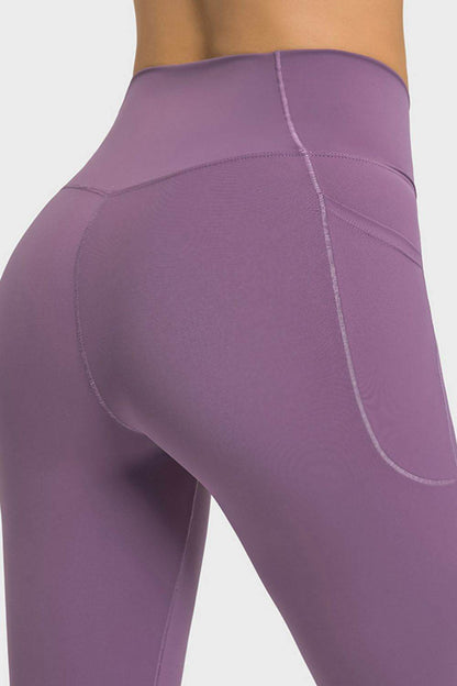 Millennia V-Waist Yoga Leggings with Pockets Trendsi e37e02155a1d4182a7e6aec3ecc21893-Max