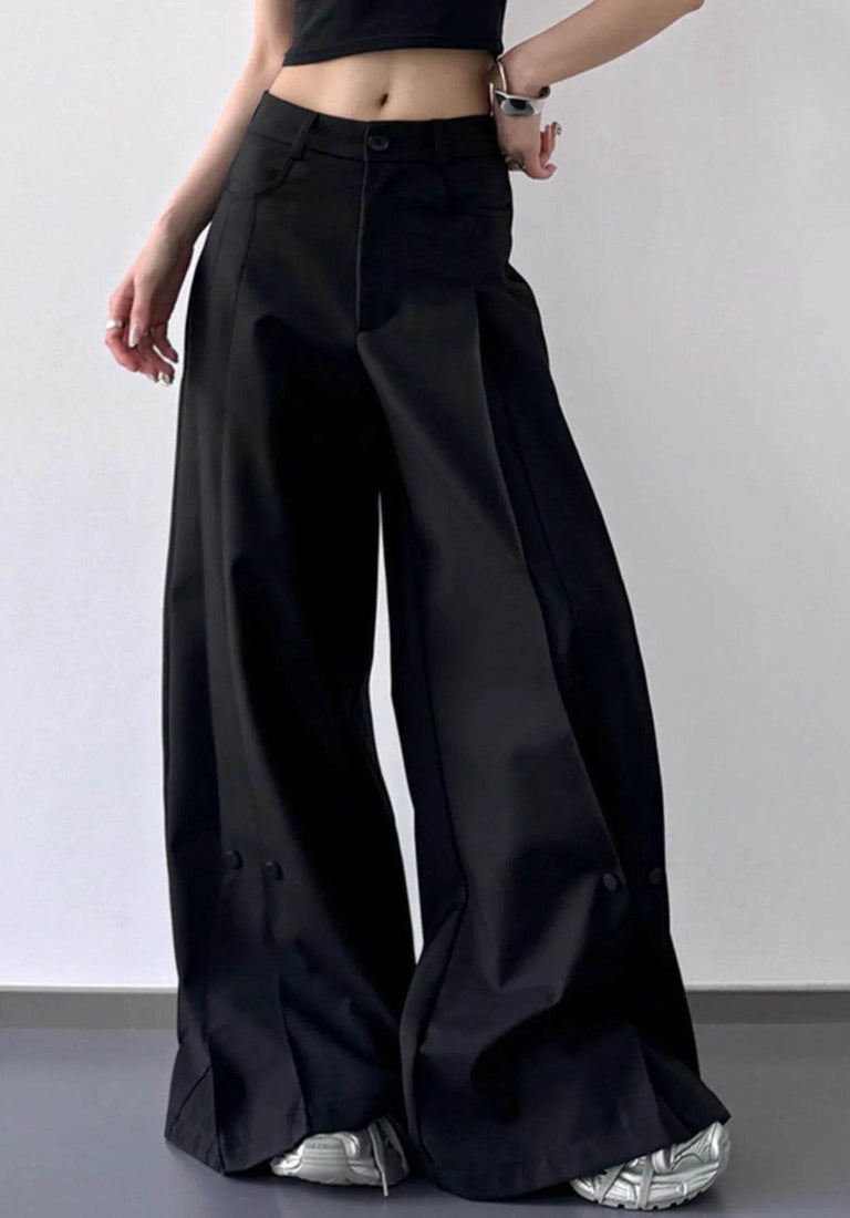 Current Garment
