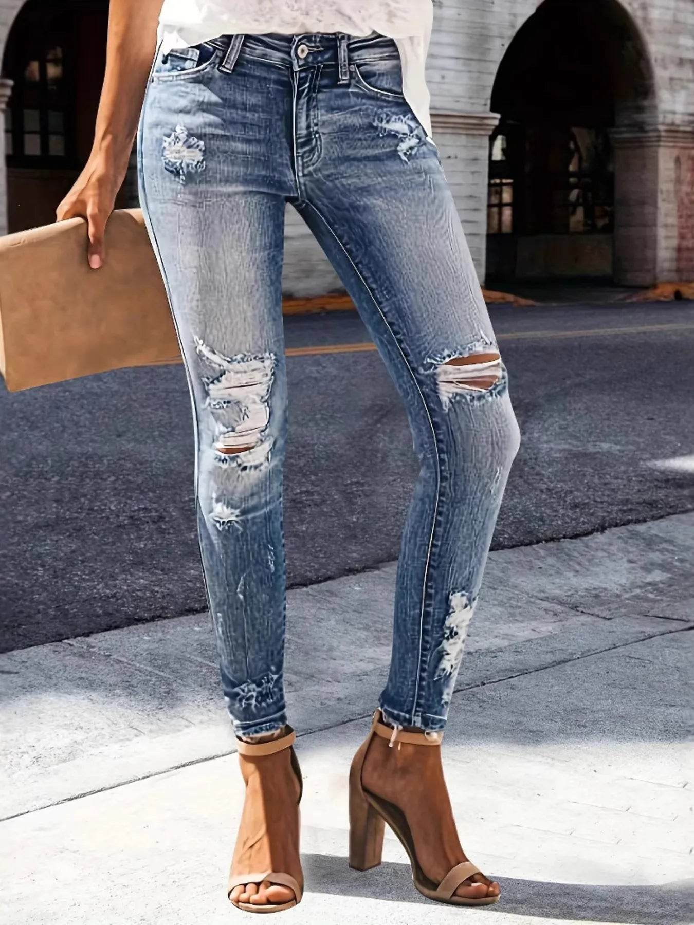 Distressed Skinny Jeans Trendsi e578ef06c9984605a318f6845ac1ea66-Max-Origin