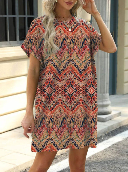 Printed Round Neck Short Sleeve Mini Dress Trendsi e6e44ea5-4e11-4640-ae4c-8f4f39093a7c-Max-Origin