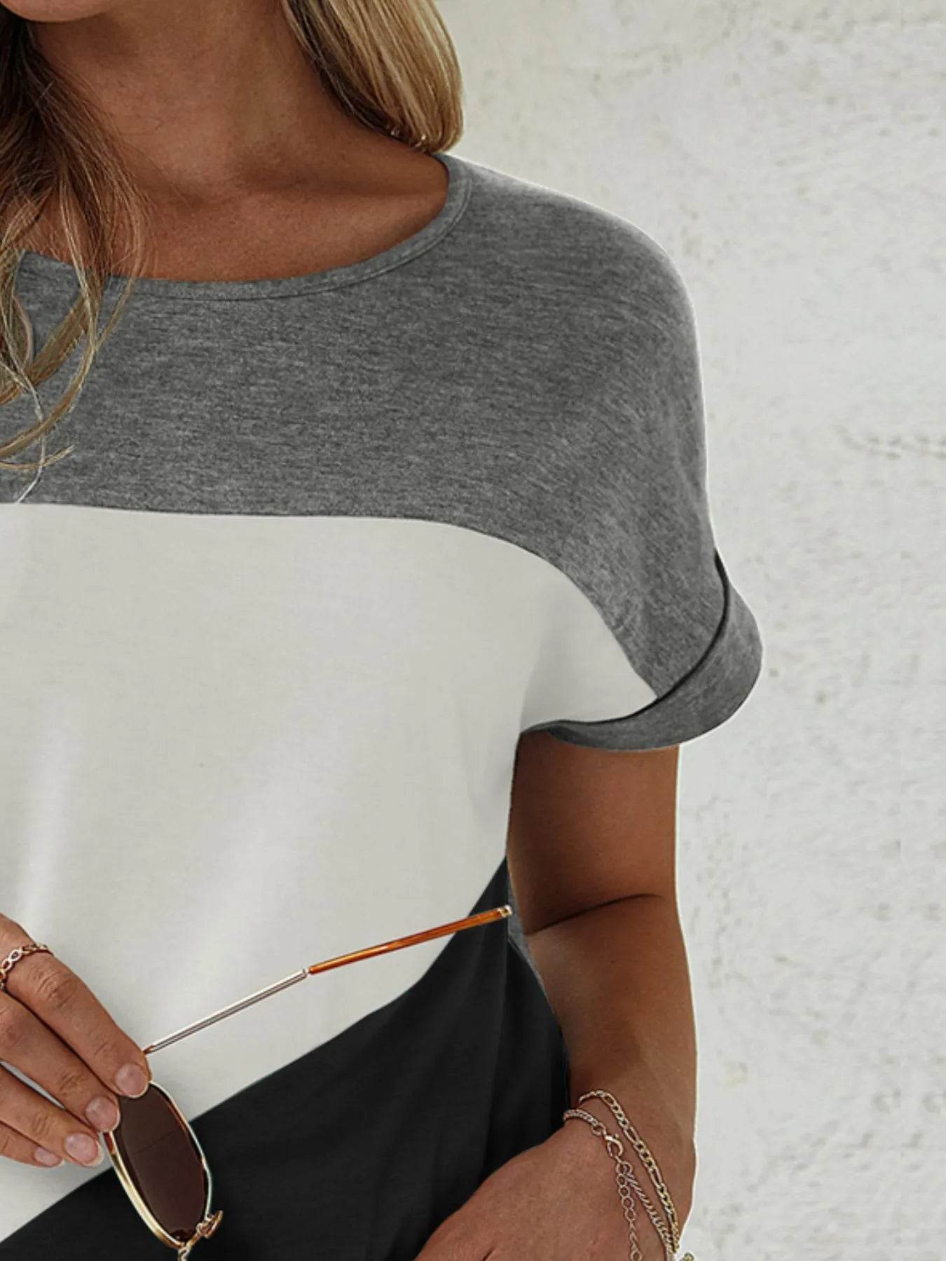 Color Block Casual T-Shirt Trendsi e7e2a70f-eca9-4ad3-9fbd-c41dd84e8fda-Max-Origin