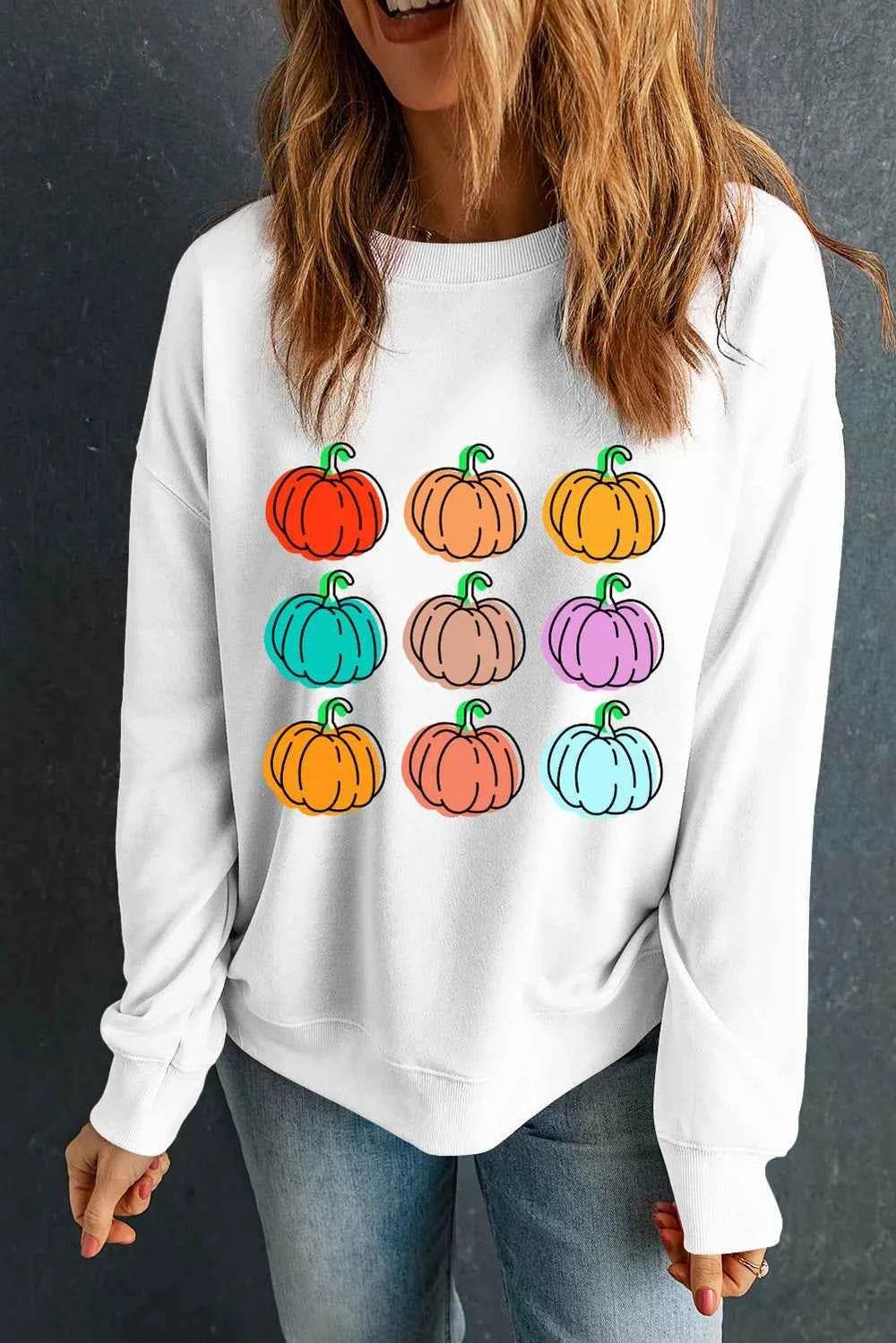 Pumpkin Graphic Long Sleeve Sweatshirt Trendsi e817fe45-8fdd-4cd8-a0f5-467af15cfdba-Max