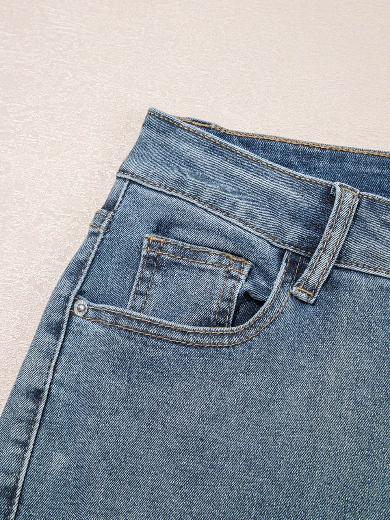 Distressed Ankle-length Straight Jeans Trendsi e833d5d898c54bf5af9ccc055783cd33-Max-Origin