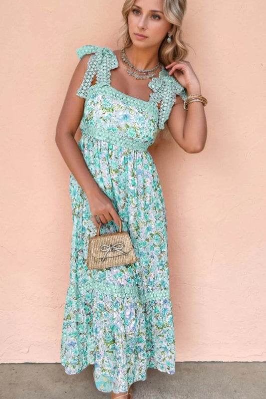 Lace Detail Square Neck Floral Dress Trendsi e86056dd-f05d-42ce-b931-ac896a5c99c8-Max-Origin