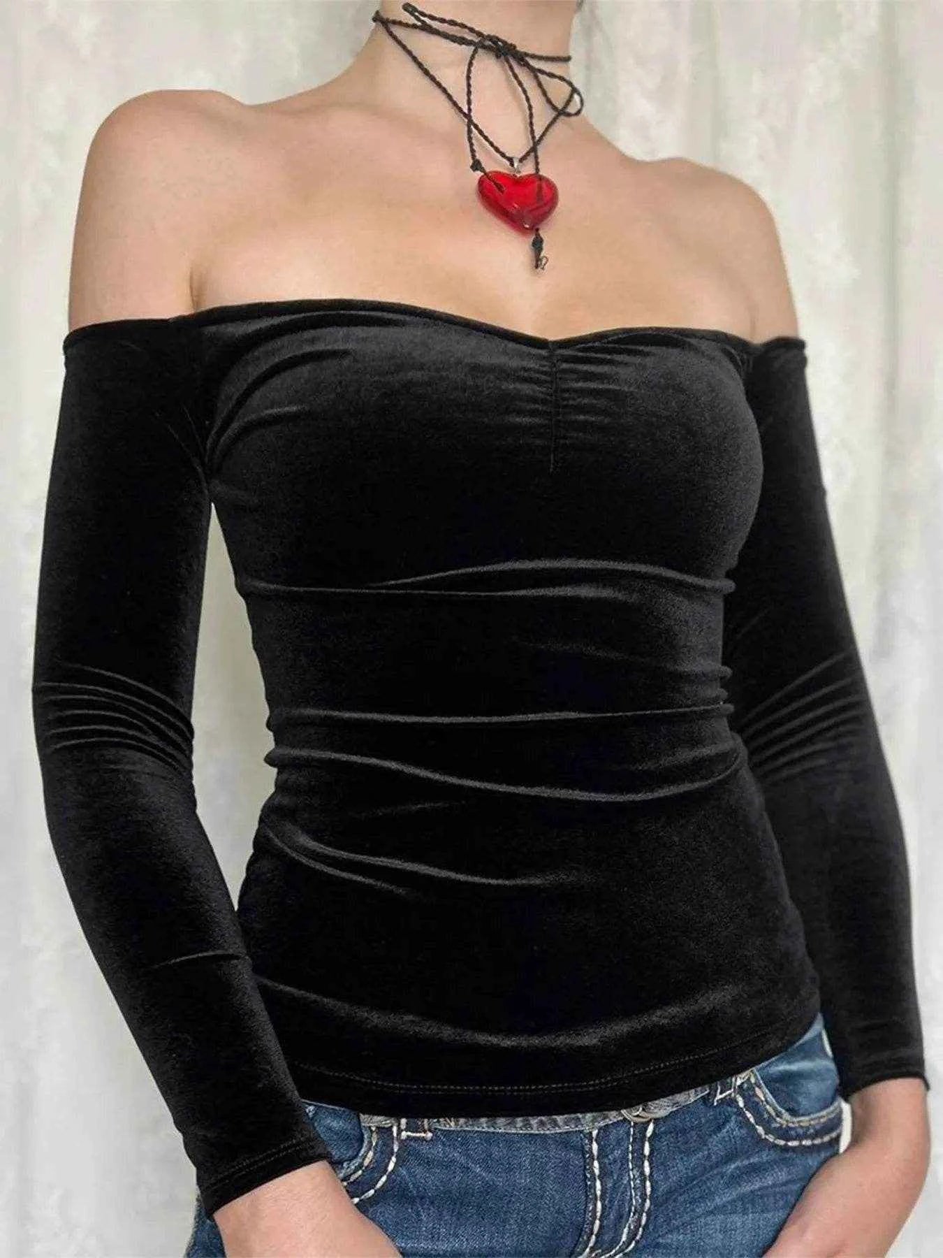 Off-Shoulder Long Sleeve Top Trendsi e8ba2f5096b34125a6b3c6a2a9a8d52d-Max-Origin