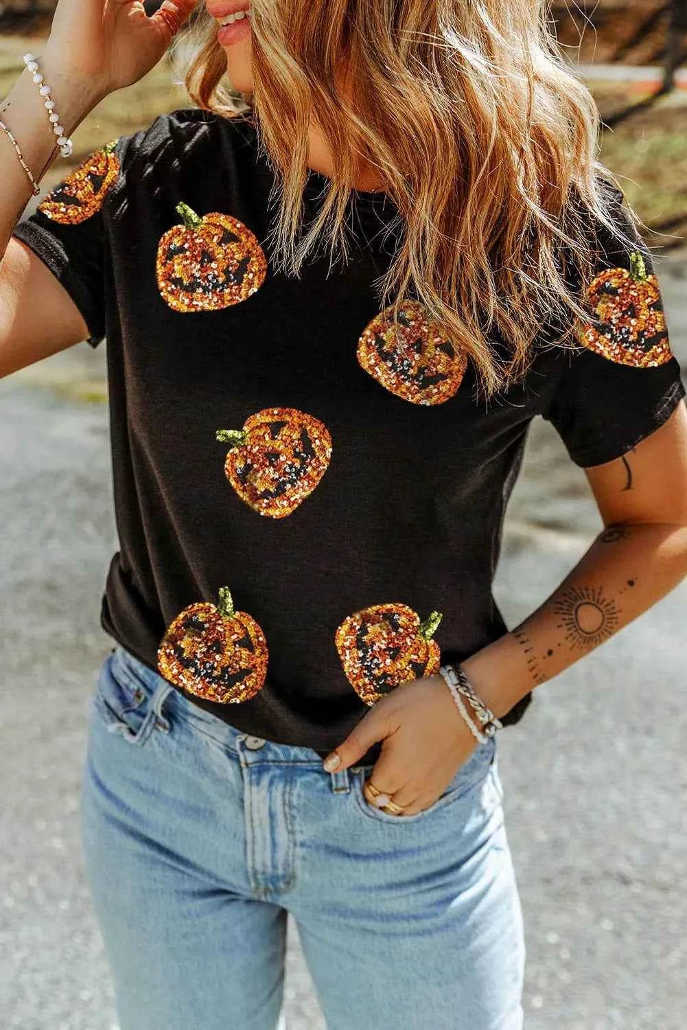Sequin Pumpkin Round Neck Short Sleeve T-Shirt Trendsi ea0e63be-d7a5-43f8-8e70-35f7e4ca9109-Max