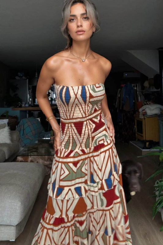 Smocked Printed Tube Dress Trendsi ea3d0297-56bd-4840-a1ad-2e333880a714-Max-Origin