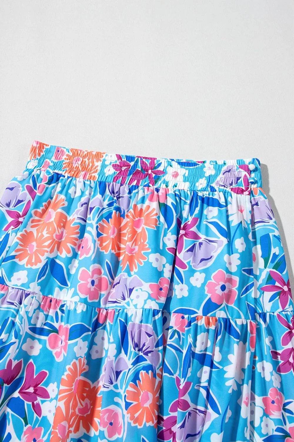 Floral Printed High Waist Split Skirt Trendsi eae3f071-283c-48db-a661-f61f9756a23e-Max-Origin
