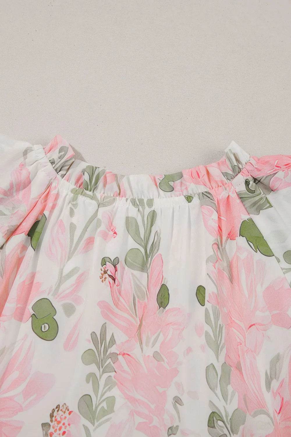 Floral Contrast Edge Layered Short Sleeve Mini Dress Trendsi eaef9793-016a-439d-abf6-edb7c421ebc1-Max-Origin