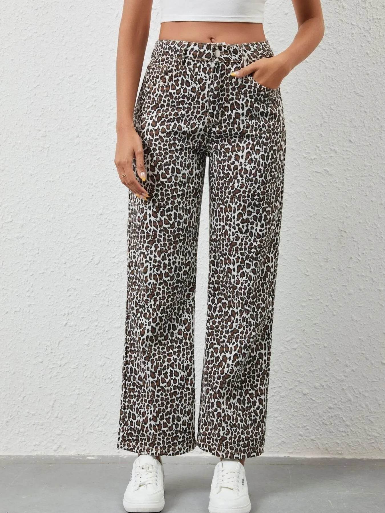Leopard Print Wide Leg Jeans Leopard Print Trendsi ec4f84684eb047fe8c4c8530557cdabb-Max-Origin