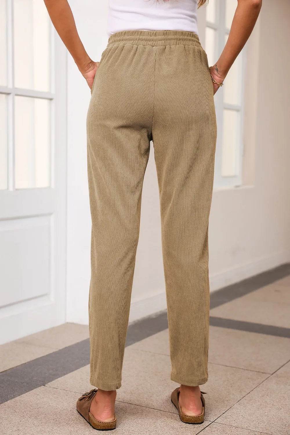 Drawstring Straight Pants with Pockets Trendsi ec5be49d-a613-4878-8c8f-0b984436fd28-Max