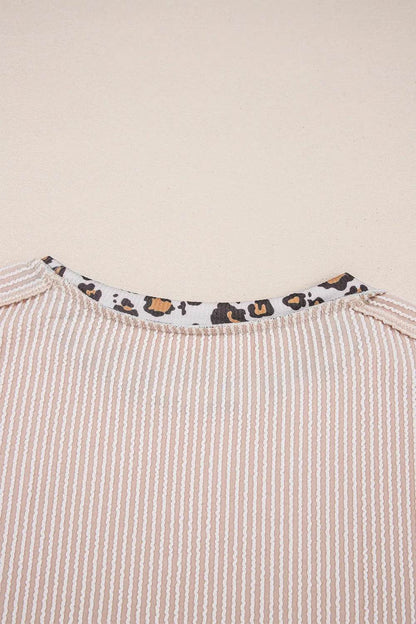 Leopard Trim Round Neck Ribbed T-Shirt Trendsi ec73654c-5199-447f-bc58-e43fab235734-Max-Origin