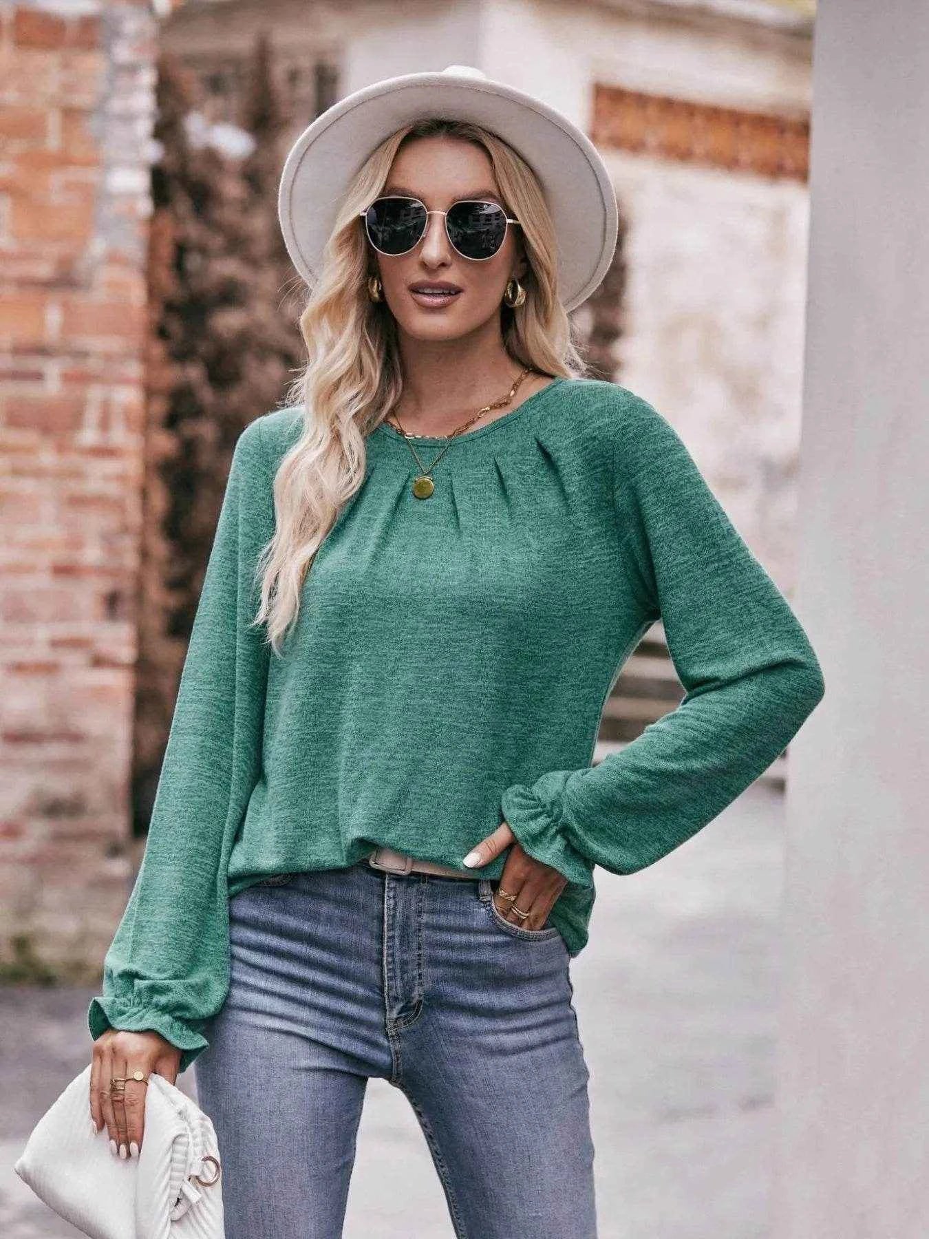 Round Neck Long Sleeve Casual T-Shirt Dark Green Trendsi edc2f255-36ea-41e1-b0cb-72de5c10973e-Max-Origin